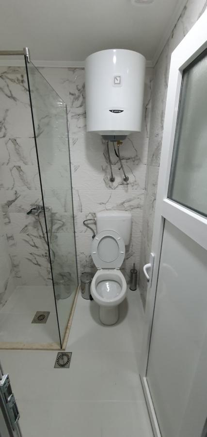 Cozzy Apartment Near The Aiport Podgorica Exterior foto